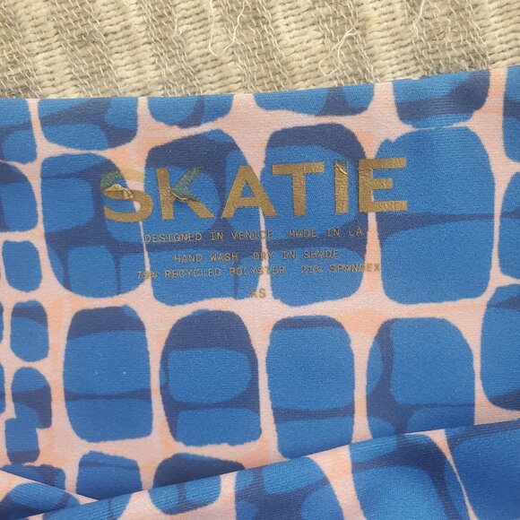 Skatie Bikini Bundle (2 bikinis) - Picture 3 of 6